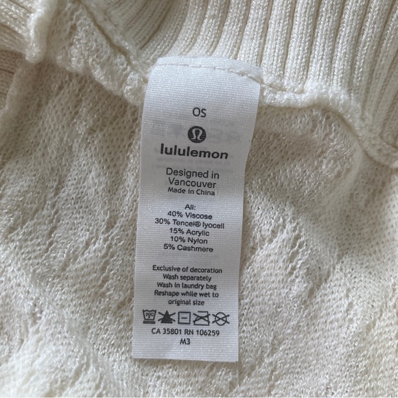 LULULEMON Light Ivory Divinity Poncho - Picture 10 of 10